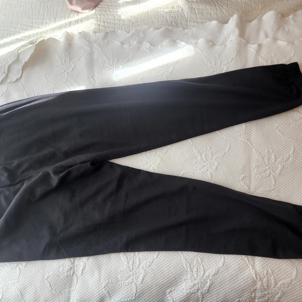 The North Face Men's Black Fleece Pants
